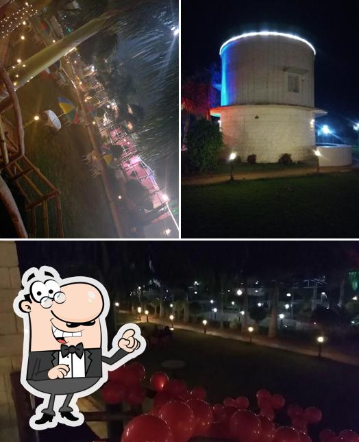 You can get some fresh air outside The RIVER VIEW RESTAURANT