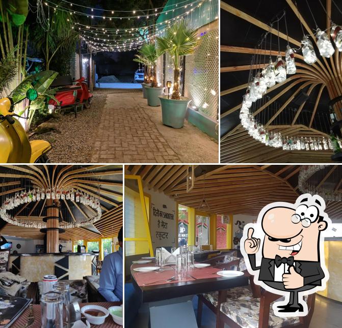 Here's a pic of Scooters