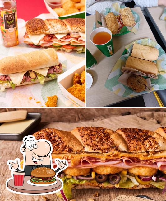 Essayez un hamburger à Subway