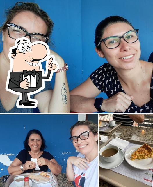 Look at the pic of Café e Delicatessen Inês Zardo - Doces e Salgados