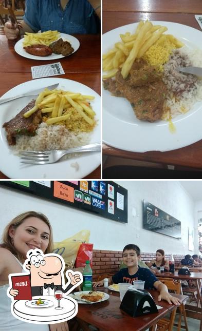 A foto da comida e interior no Moretto e Boscolo Restaurante