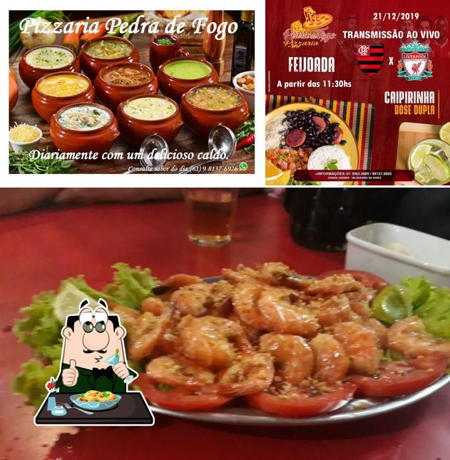 Comida em Pizzaria Pedra De Fogo