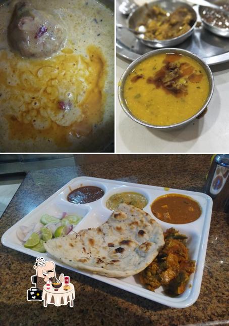 Food at MANNI VASHINO DHABA