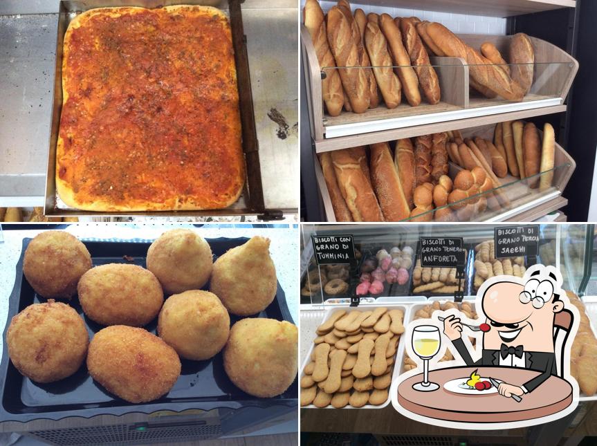 Cibo al PANIFICIO PANETTERIA DEL CORSO