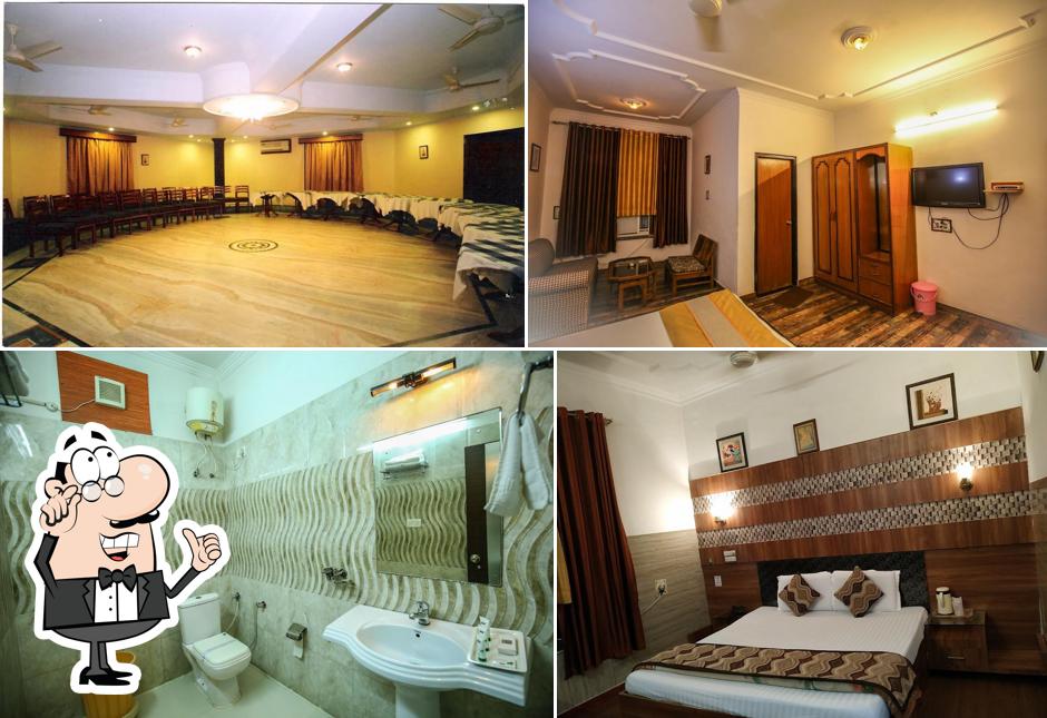 The interior of Hotel Goverdhan Palace