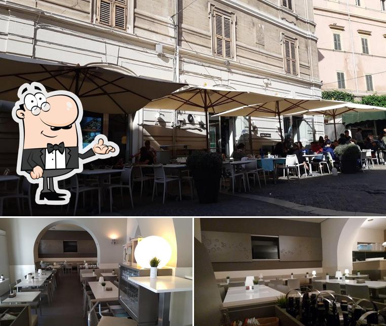 Siediti a un tavolo di Rosa Cremeria Food