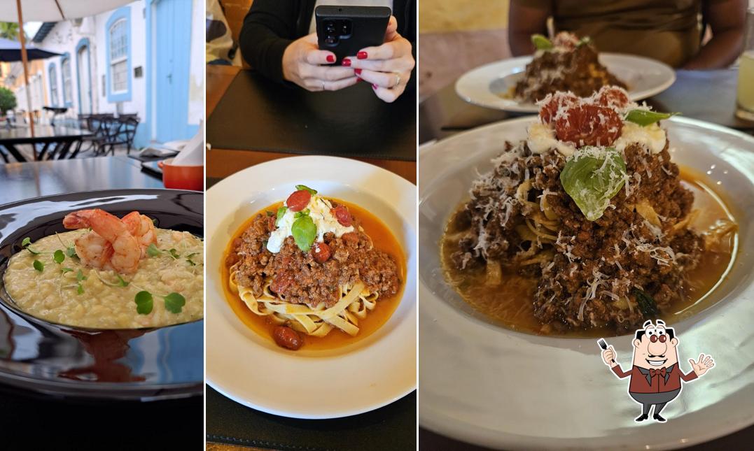 Platos en Taranto Pomodoro - Culinária Italiana