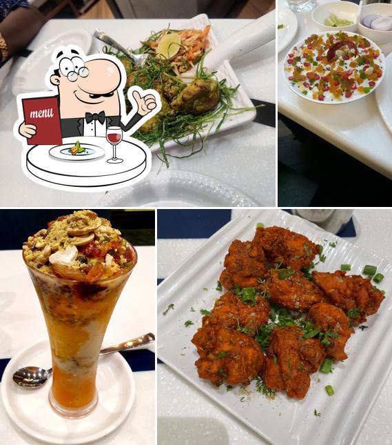 HOTEL SHREE PANJURLLI PALACE K.B Extension Daavanagere