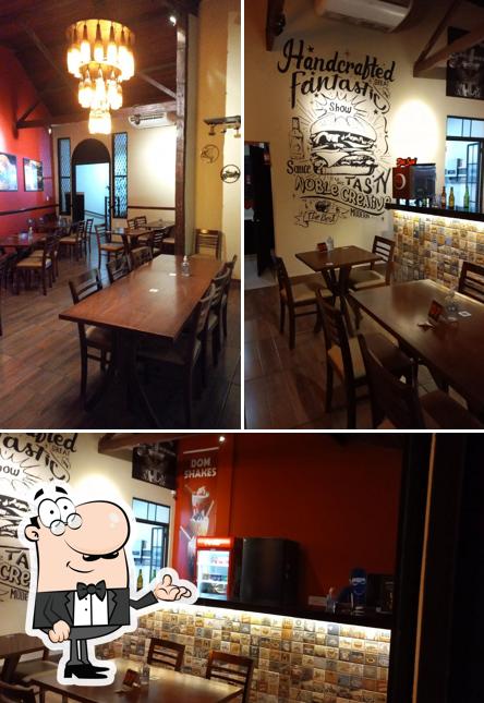 Veja imagens do interior do Dom Bacon