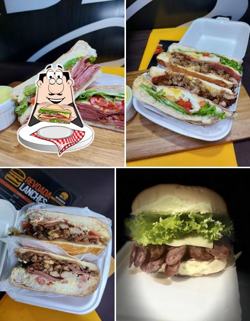 Clube sanduíches em Revoada Lanches
