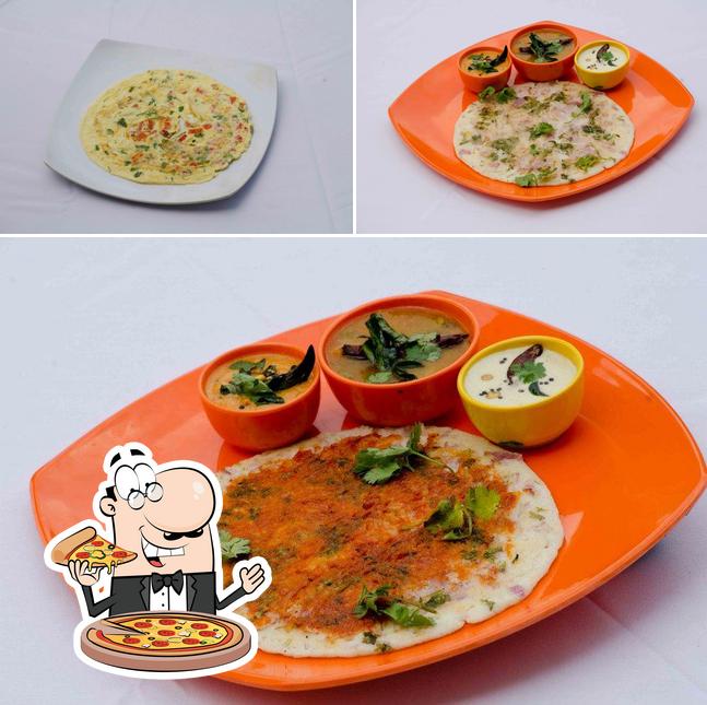 Pick pizza at ETC rayala