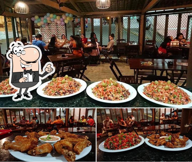 Dê uma olhada a ilustração apresentando interior e comida no Terraço Pizzaria, Bar e Lanchonete