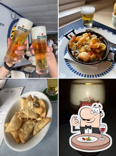 Comida em Bar do Neno