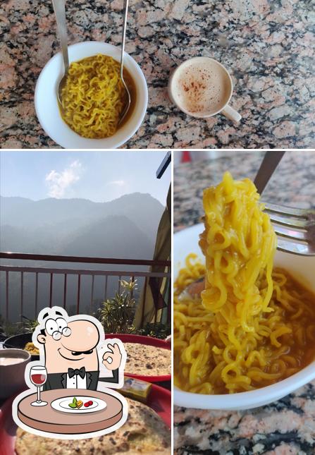 Food at SUNRISE CAFE