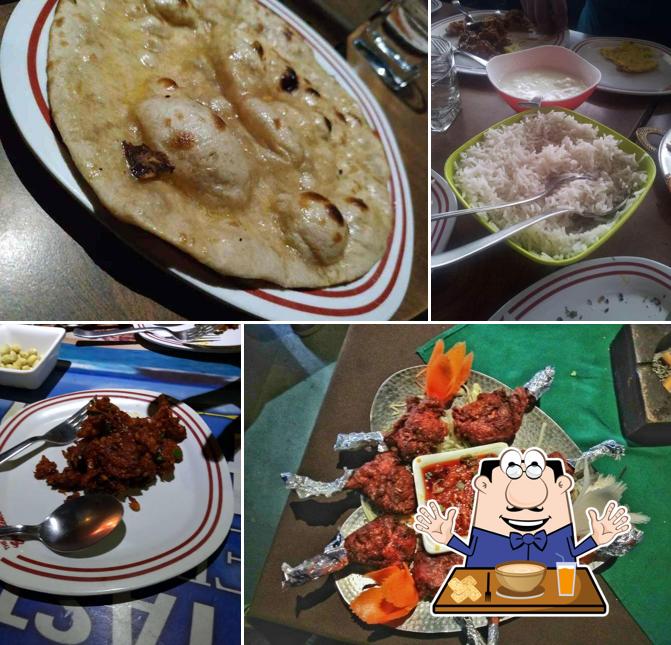 Meals at The Experience