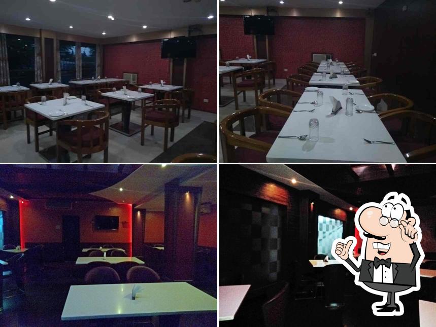 Minarva Resto Bar by Hotel Appolo