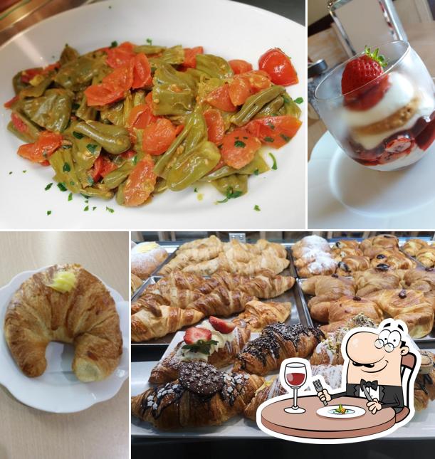 Cibo al Bar Caffetteria Pasticceria Palazzo