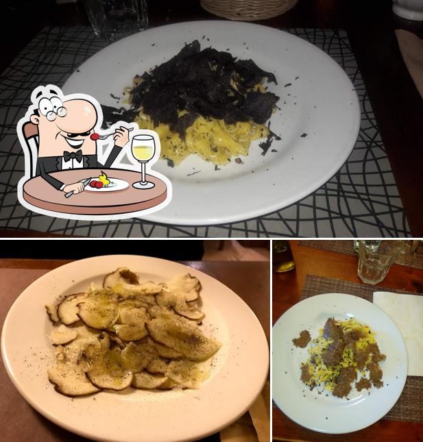 Tagliatelle al Ustaria dal Merca'