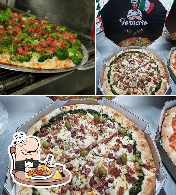 Peça diferentes tipos de pizza