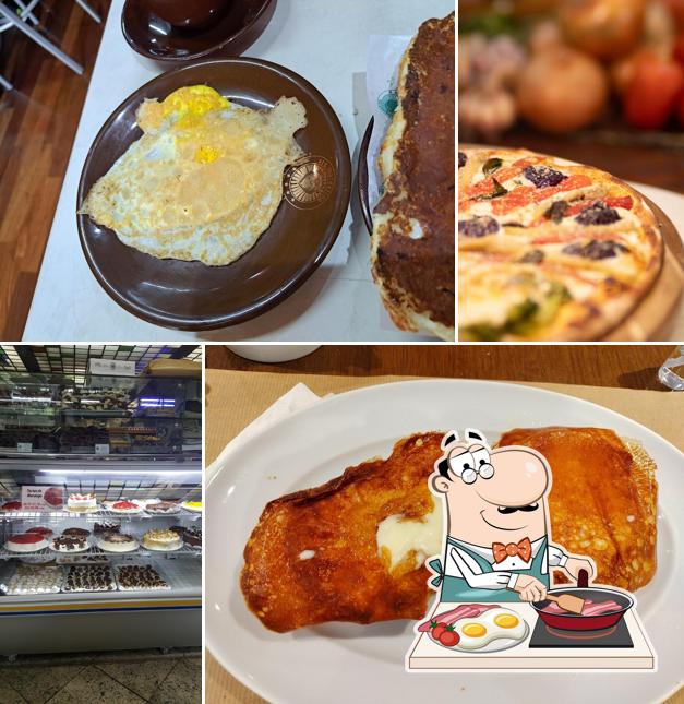 Omeletes em Santa Marcelina Padaria