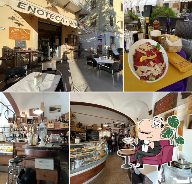 Siediti a un tavolo di Bar Italia