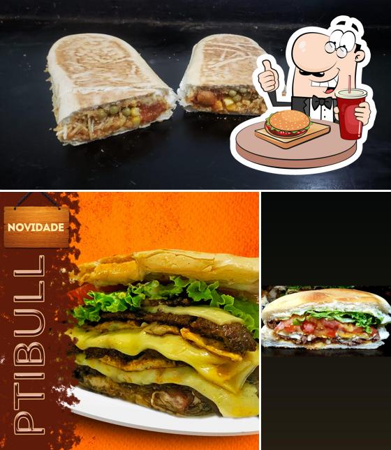 Experimente um hambúrguer no Ponto Kente Lanches Itajaí