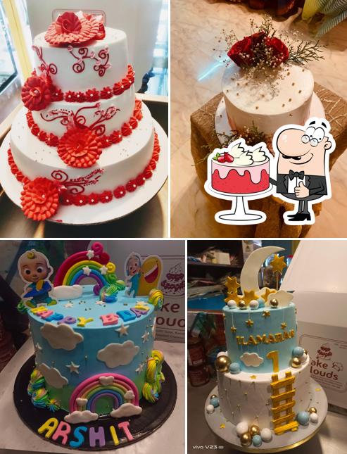 Red velvet cake at Cake Clouds