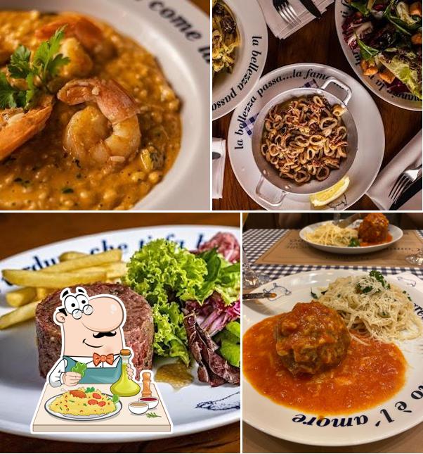 Pecorino Bar & Trattoria Shopping SP Market: Massa, Vinhos, Delivery, SP