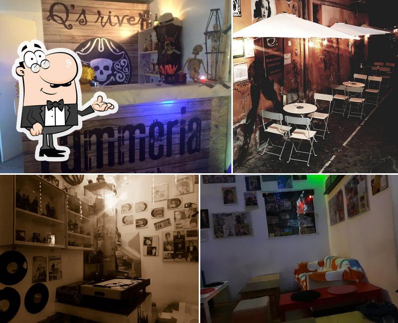 Gli interni di Q's Rummeria