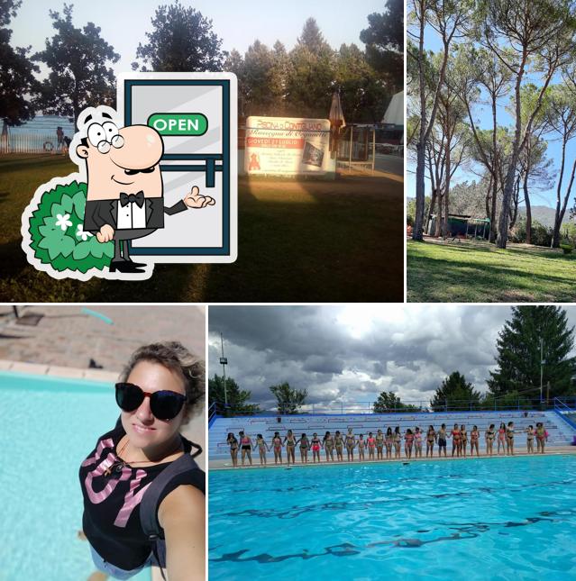 Curiosa tra la parte esterna di R & R Sporting Club