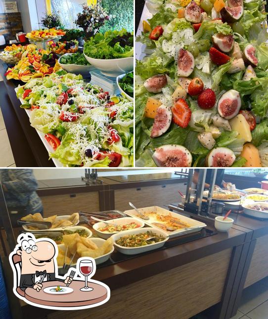 Platos en Villa Angélica