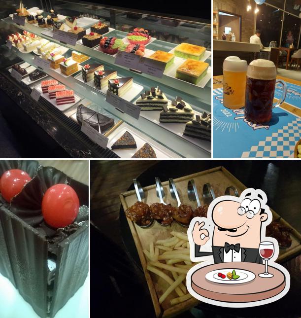 Chocolate mousse at Moon Tree Cafe