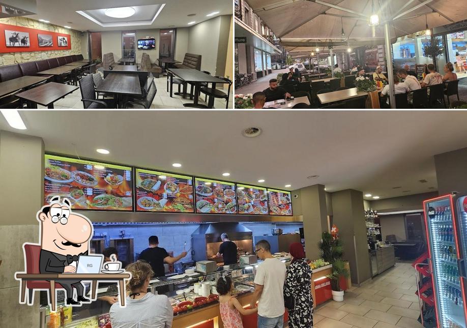 Gli interni di Adana Grillhaus