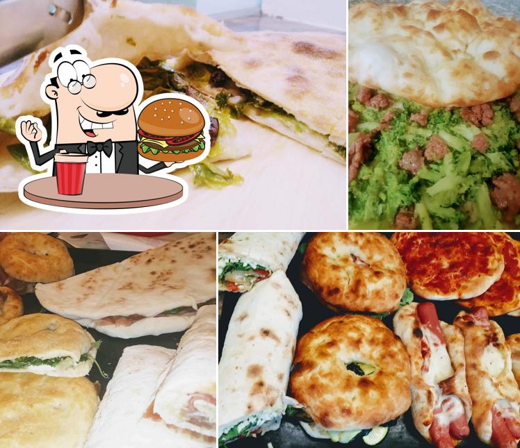 Ordina un hamburger a Pizza Pazza