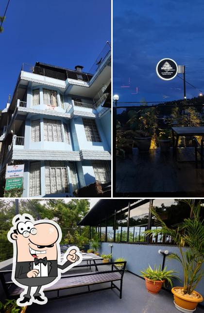 The exterior of The Horizon by David Residency