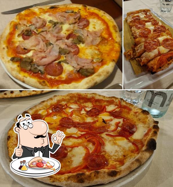 Prenditi tra le svariate varianti di pizza