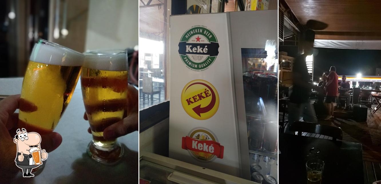 Desfute uma tulipa de cerveja leve ou escura