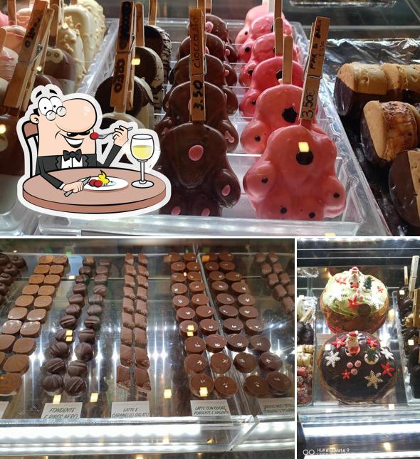 Platti al Il Gelato di Juri | Gelateria Pesaro Piazza del Popolo