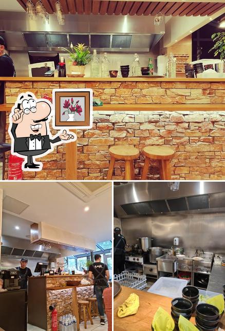 L'intérieur de Crazy Noodles 西北疯