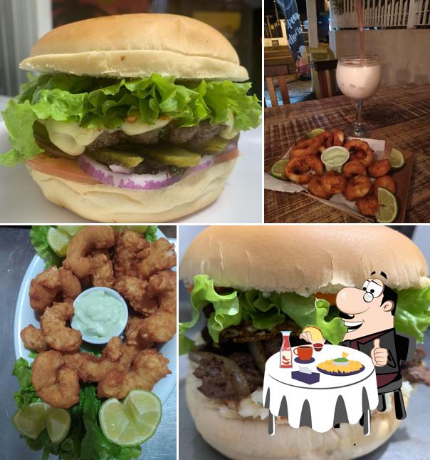 Hambúrguer em A Toca Choperia e Petiscaria