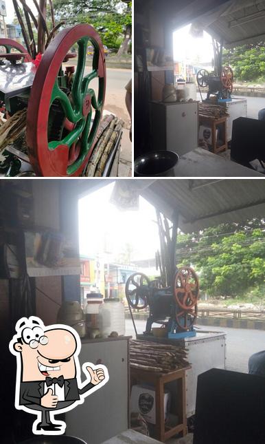 Here's a picture of Sri Raghavendra Refreshments