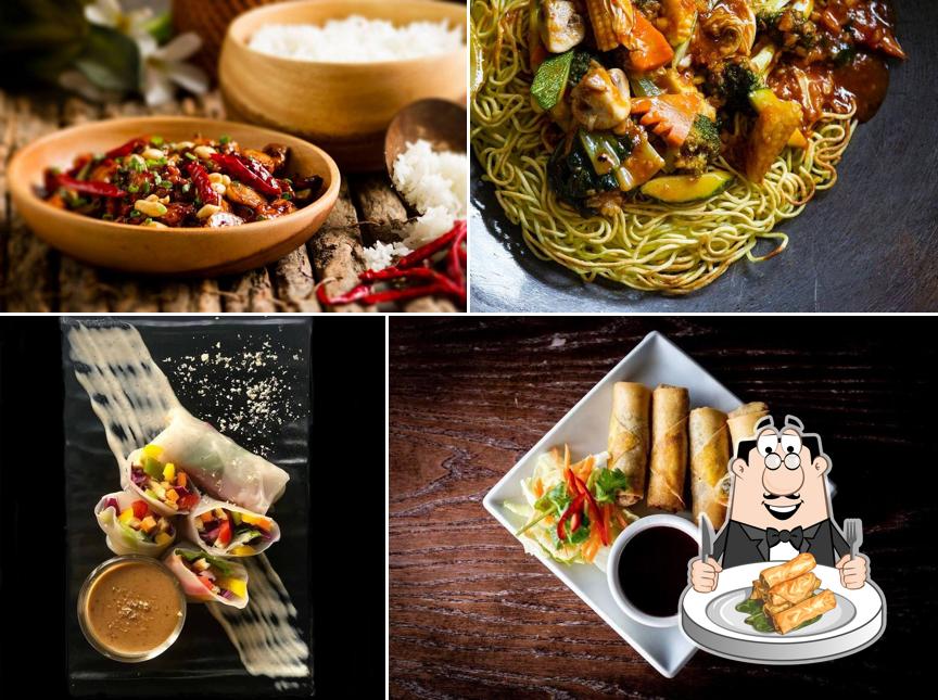 Spring rolls at snackin