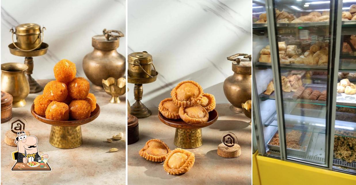 Meals at Aswins Sweets & Snacks