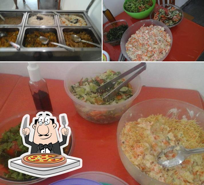 Experimente pizza no Restaurante Da Hora