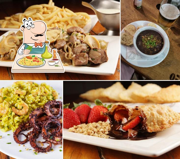 Comida em Bar do Adão