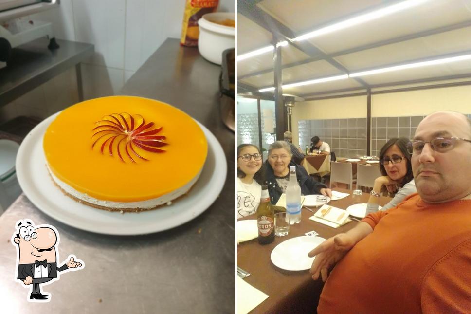 Gli interni di V cafe nero