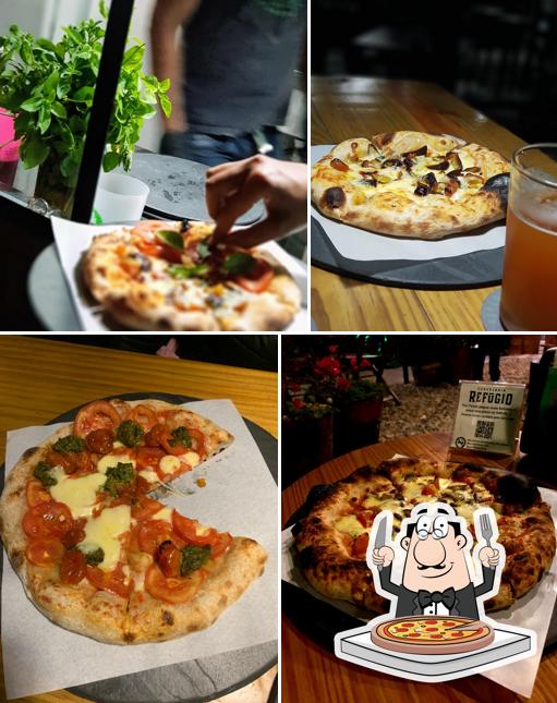 Escolha pizza no Cervejaria Refúgio