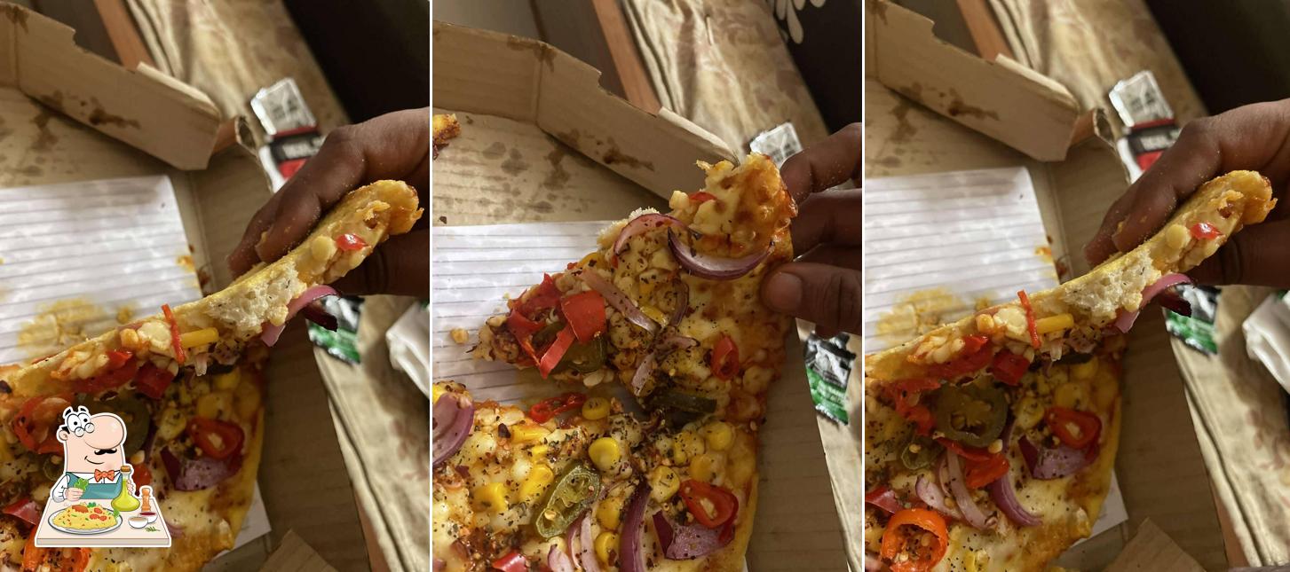 Food at LeanCrust Pizza - ThinCrust Experts