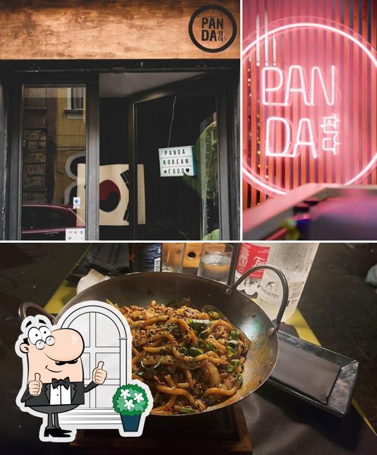 Tra le varie cose da Panda si possono trovare la esterno e cibo