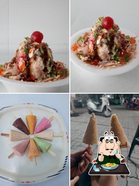 Banana split at Rajasthan matla kulfi & icecream,Gola